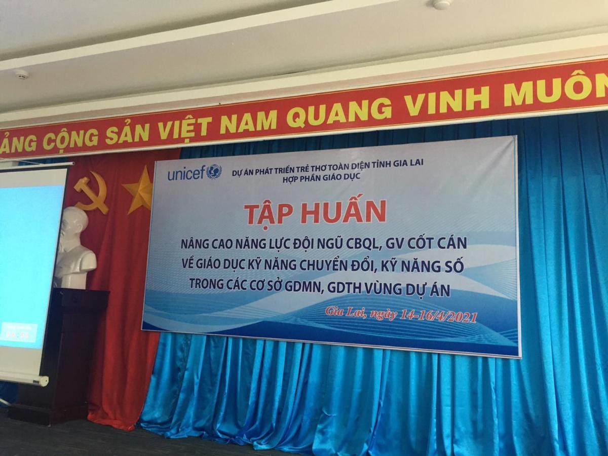 Cong Doan Gia Lai Hotel Pleiku Kültér fotó